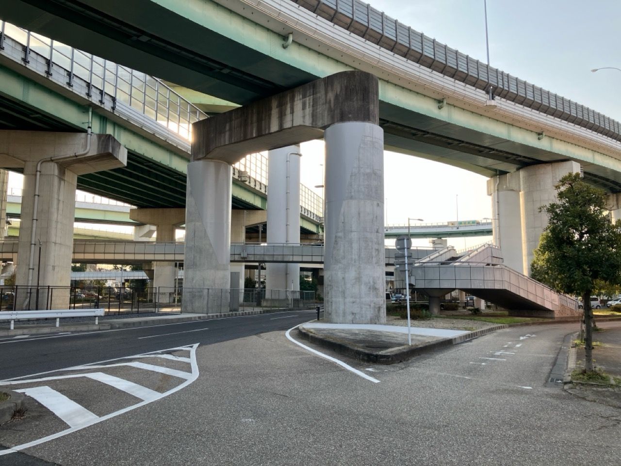 名古屋第二環状自動車道 上社高架橋他4橋耐震補強工事