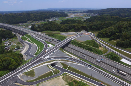 新東名高速道路 新磐田スマートインターチェンジ工事