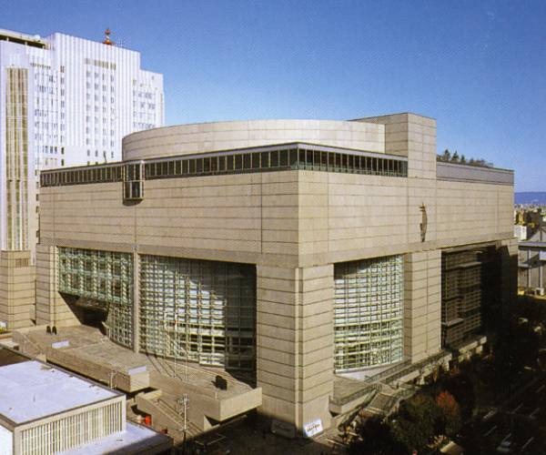 NHK名古屋放送センタービル・愛知県新文化会館