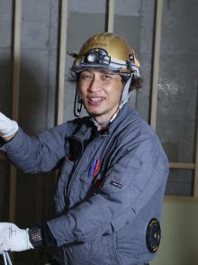 中塚 輝 さん