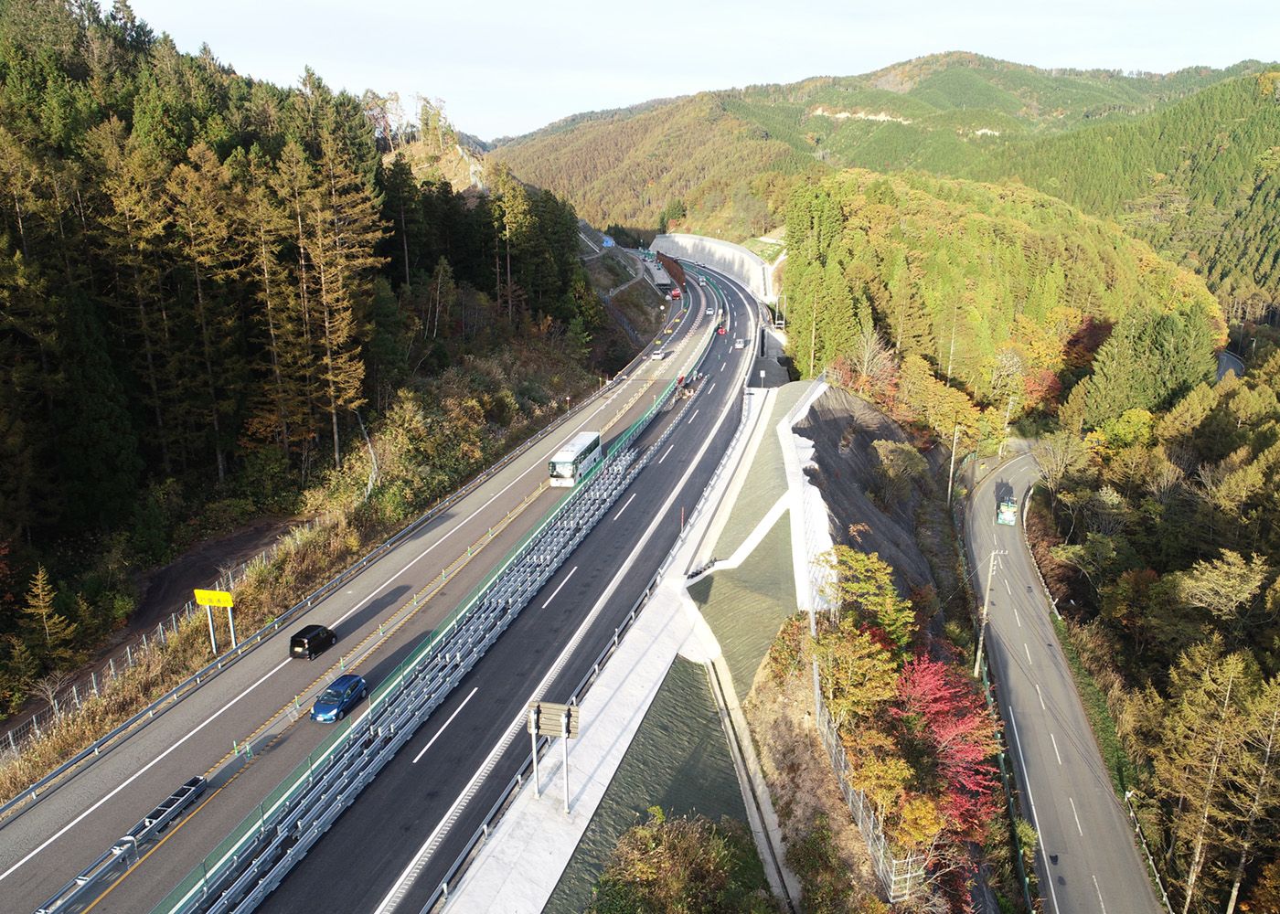 東海北陸自動車道 池之島工事イメージ