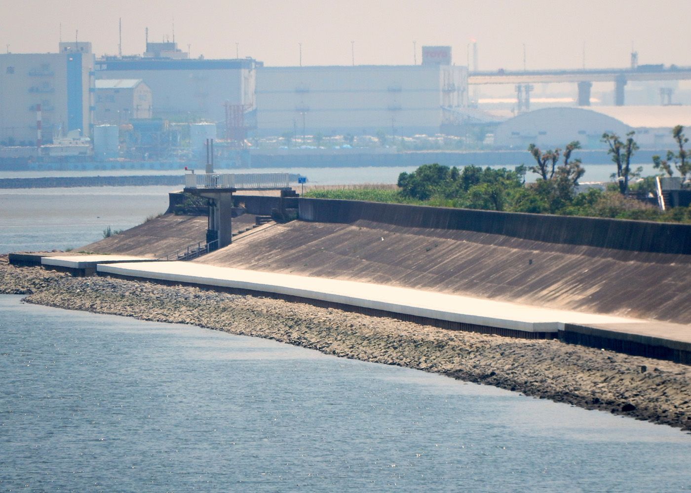 総合治水対策新川護岸イメージ