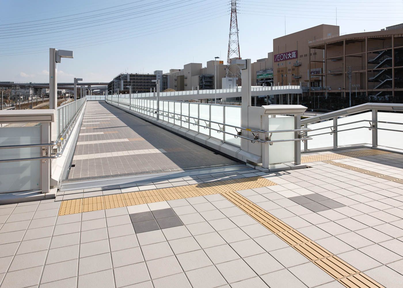 ＪＲ南大高駅 南ペデストリアンデッキイメージ