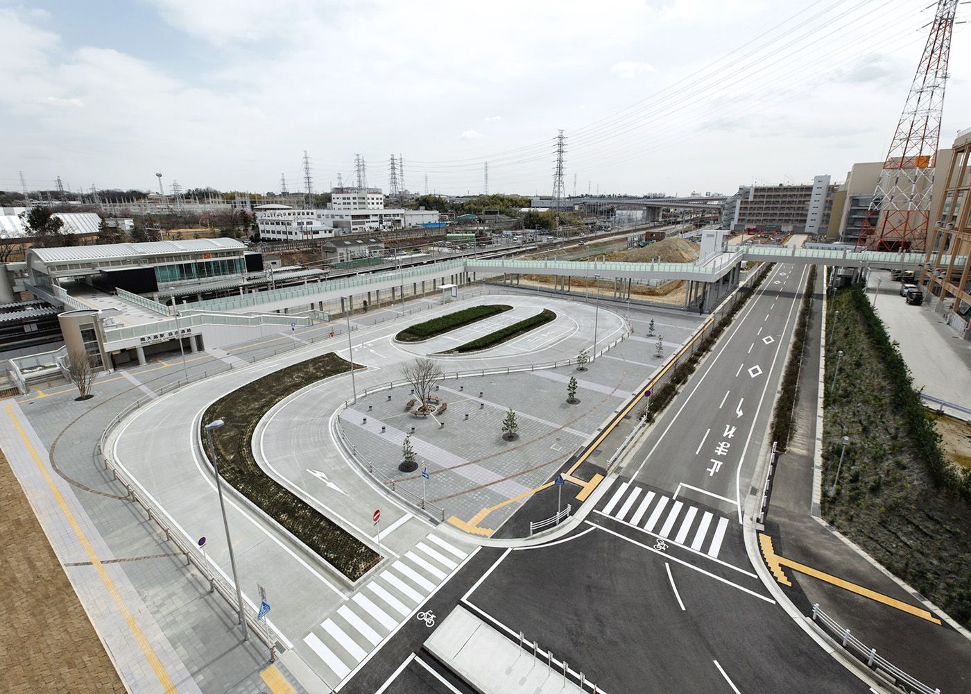 ＪＲ南大高駅 南ペデストリアンデッキ