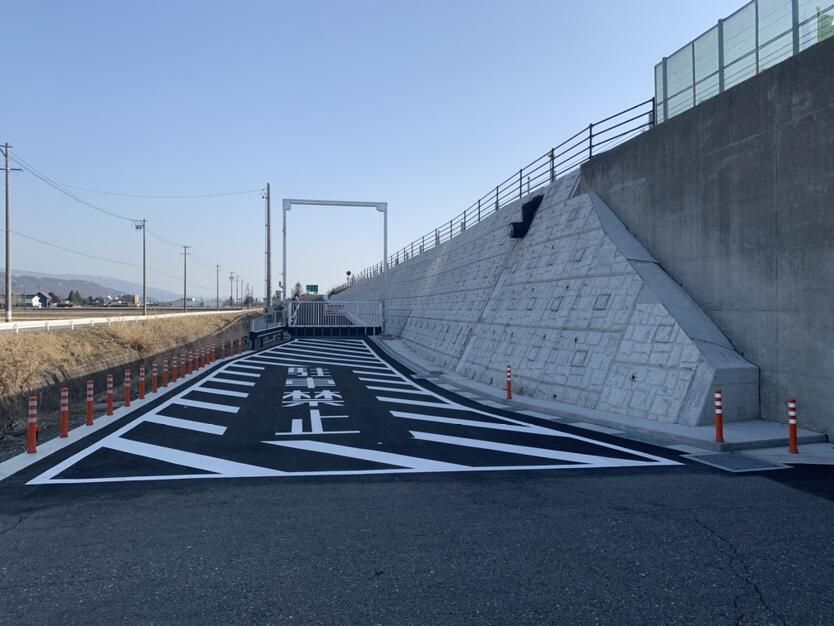 雪氷通路パンウォールイメージ